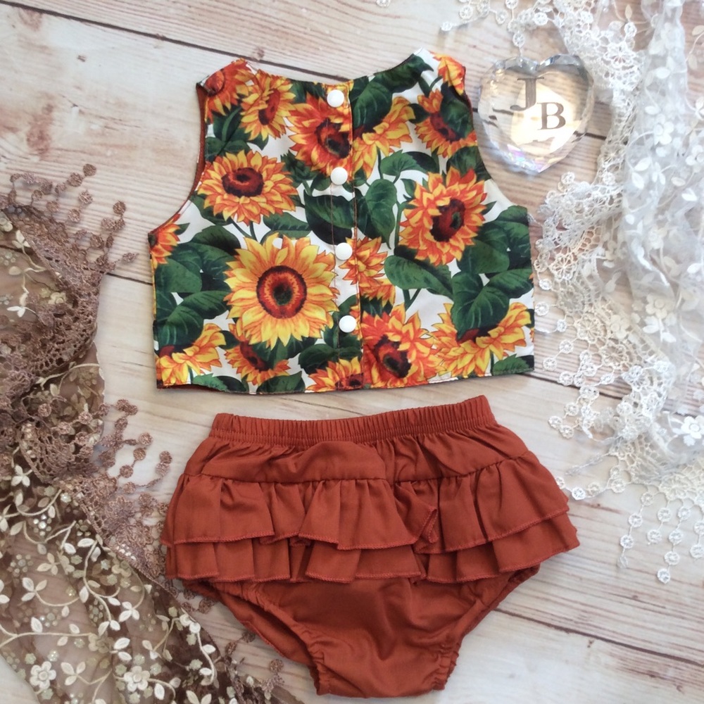 Boutique Baby Girls Fall Harvest Sunflower Outfit - Picture 2 of 3